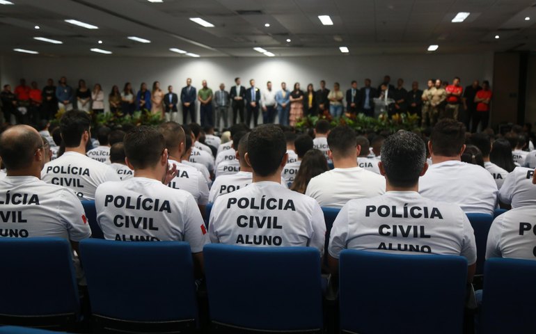 Aula inaugural marca início do Curso de Formação de Agentes e Escrivães da Polícia Civil de Alagoas