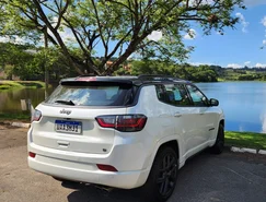 Jeep Compass se reorganiza e mantém disputa direta no segmento de SUVs médios - Sérgio Dias (10).jpeg 