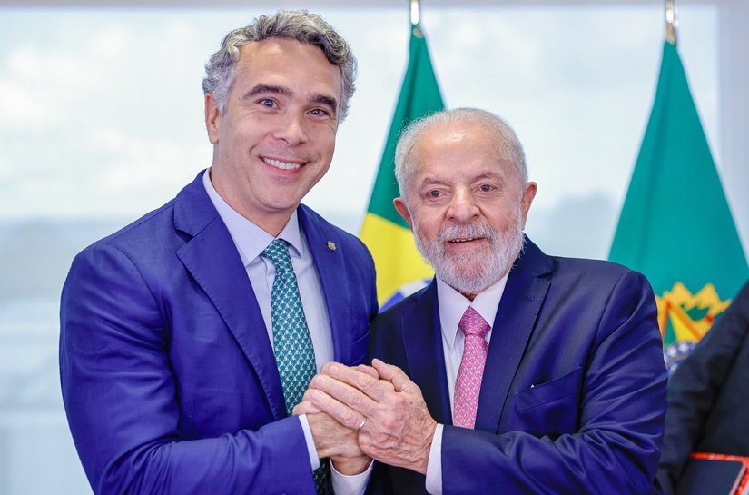 Rafael Brito conquista apoio do Governo Lula para universalizar o Pé-de-Meia