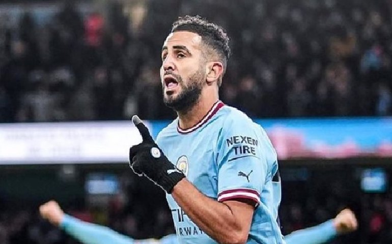 Mahrez encaminha saída do City para se tornar mais uma estrela do futebol saudita