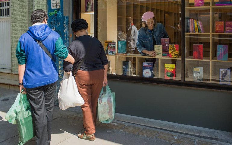Livraria Gato Sem Rabo abre as portas apenas com obras escritas por mulheres