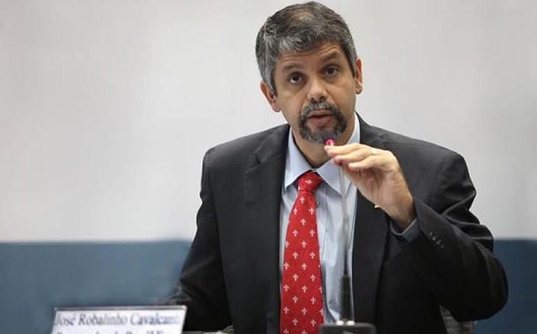 Proposta sobre sigilo pode facilitar destruição de provas, avalia procurador