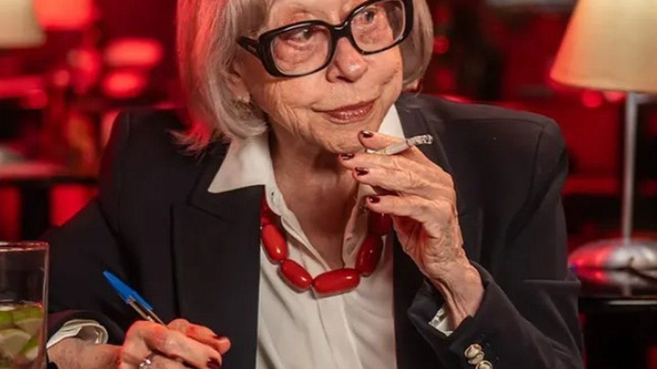 Aos 96 anos, Fernanda Montenegro faz estreia no YouTube e TikTok: 'Novos palcos'