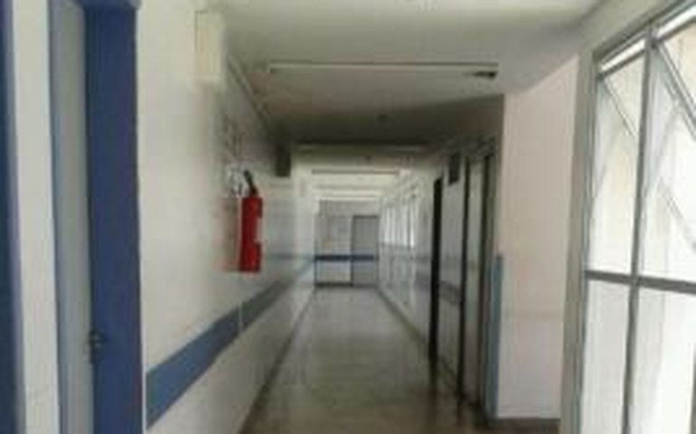 Diretora do HGE fala sobre cartão SUS e avanços no hospital durante entrevista à imprensa