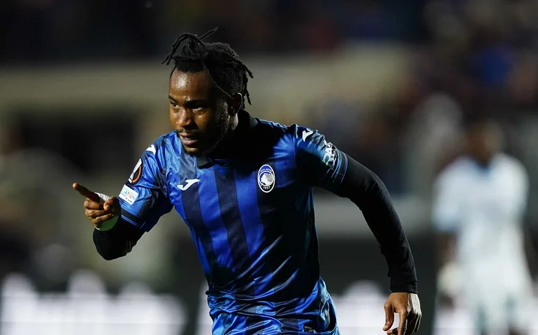 Saiba quem é Lookman, atacante que foi herói da Atalanta na Liga Europa e alcançou marca histórica