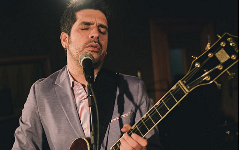 Sideral surpreende com novas faixas do projeto “Tropical Blues”