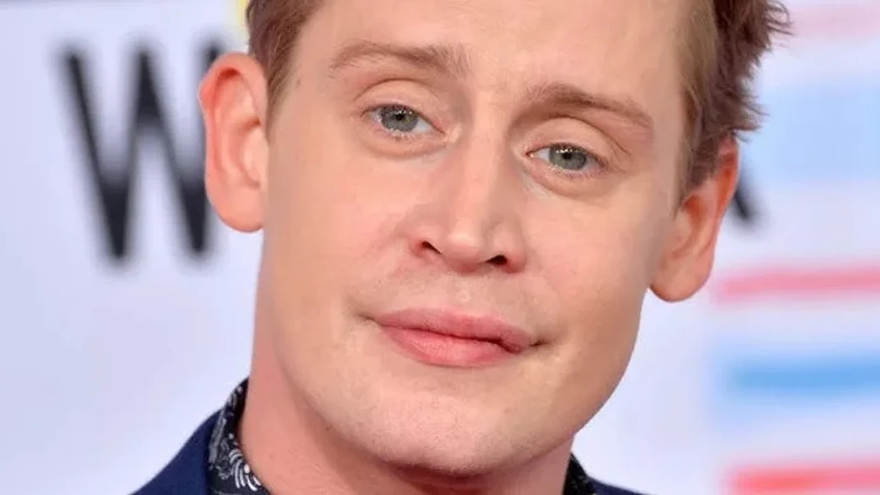 Macaulay Culkin lamenta morte de Catherine O'Hara, sua mãe em 'Esqueceram de Mim'