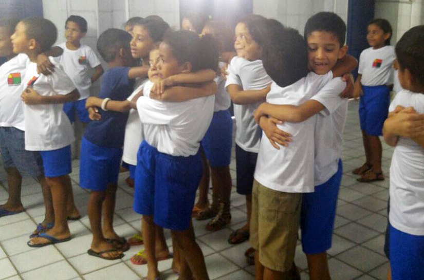 Parceria promove encontro pela paz, no Lar São Domingos