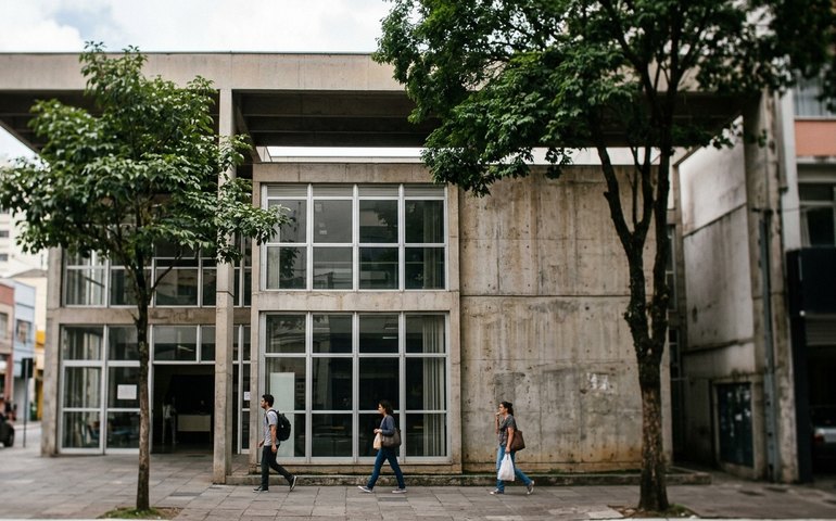 Conpresp retoma votação de recurso para destombar prédio da Escola Panamericana em SP