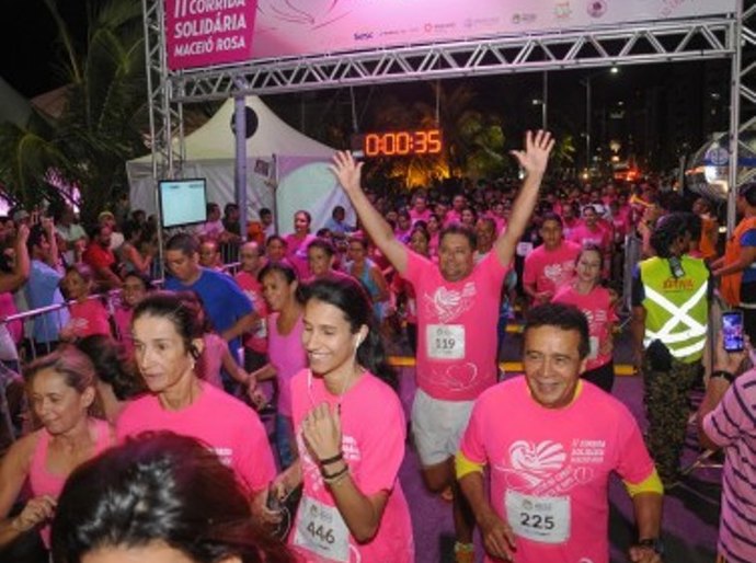Inscrições da Corrida Solidária Maceió Rosa ainda estão abertas