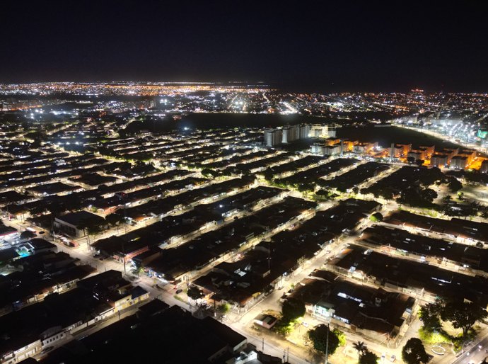 Maceió tem 16 bairros com rede de iluminação 100% LED
