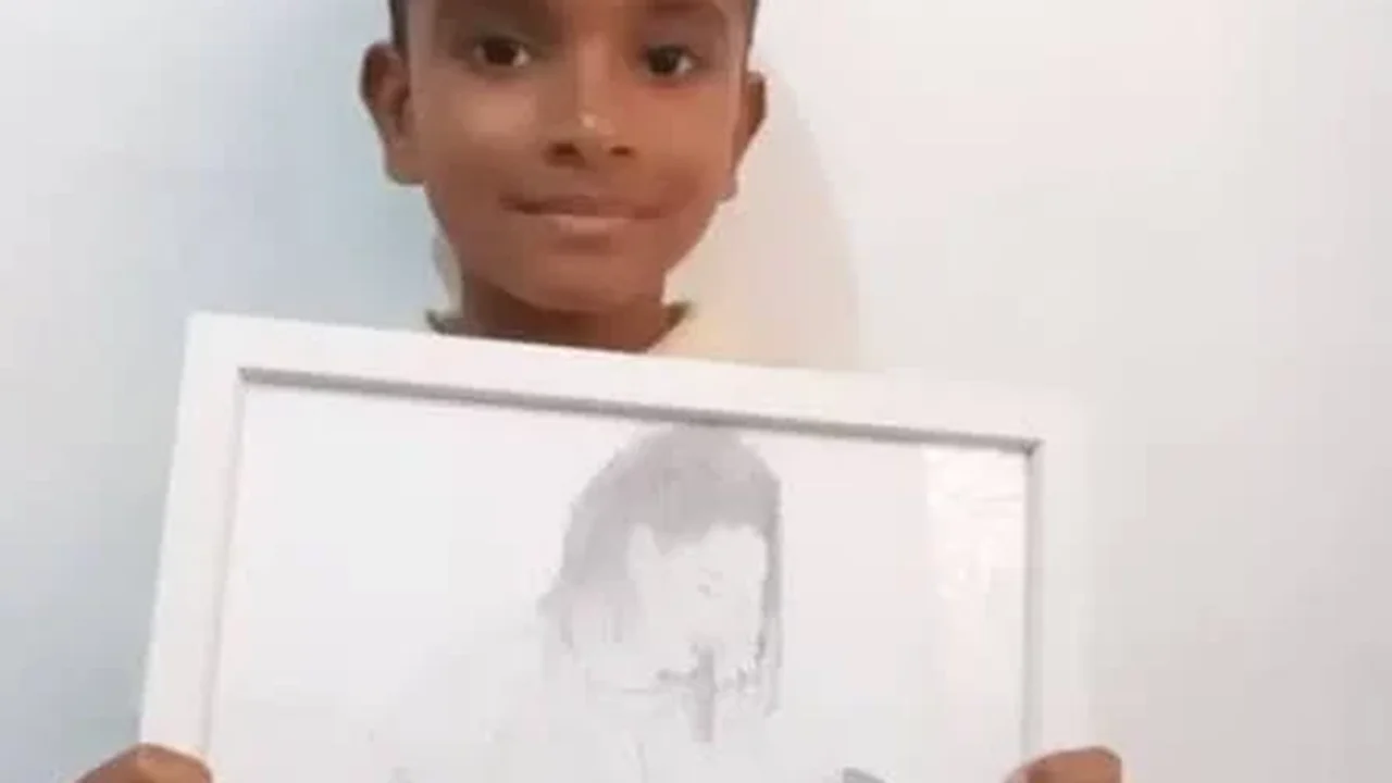 Super Alvinho: rede de solidariedade se forma para ajudar menino com altas habilidades que mora em abrigo