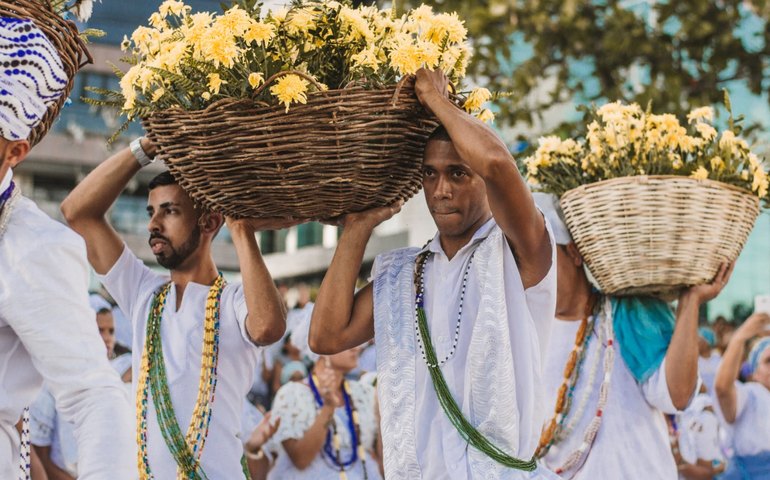 Festa das Águas agitou orla de Maceió no fim de semana