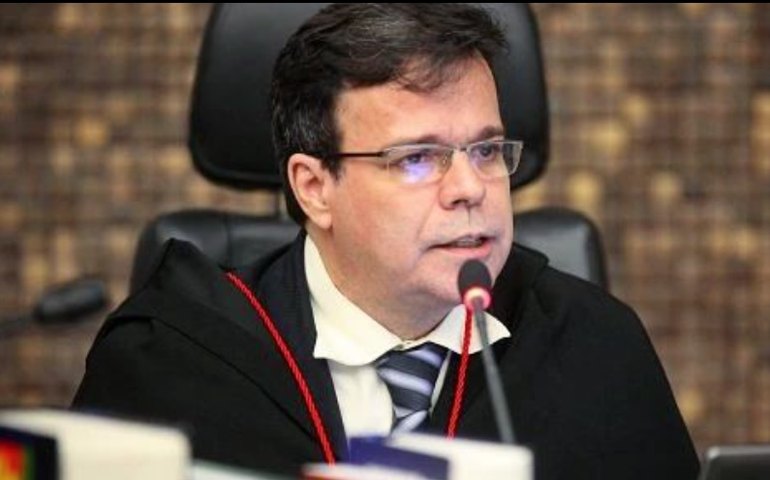 Justiça determina bloqueio de verbas da prefeitura de Maceió para regularizar dívidas na Saúde