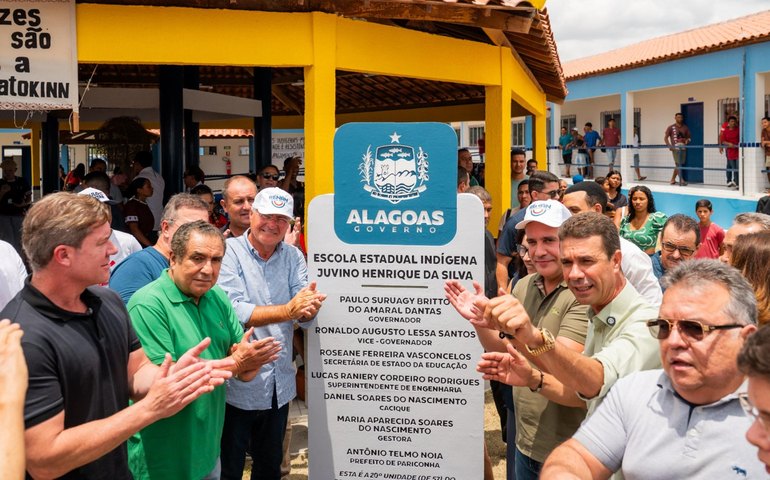Após 16 anos de espera, Aldeia Katokinn recebe nova sede de escola estadual