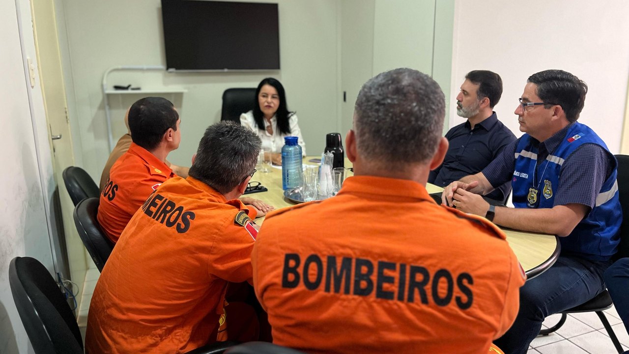 Polícia Científica e Corpo de Bombeiros unem experiências para aprimorar serviços