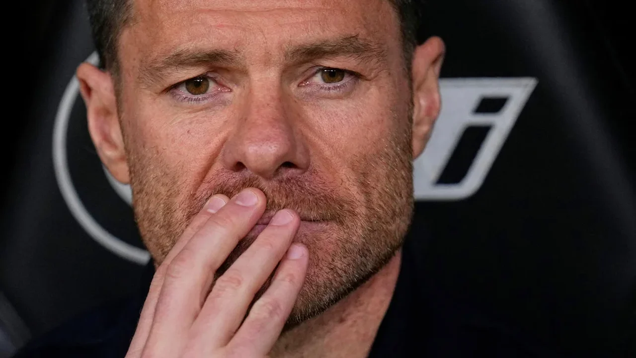 Real Madri se livra de Xabi Alonso e promove gerente de equipe B Álvaro Arbeloa