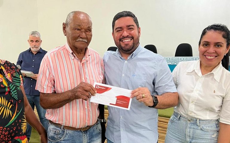 Cartão Auxílio Viçosa garante mais de R$ 300 mil a mais de 200 famílias afetadas pelas chuvas