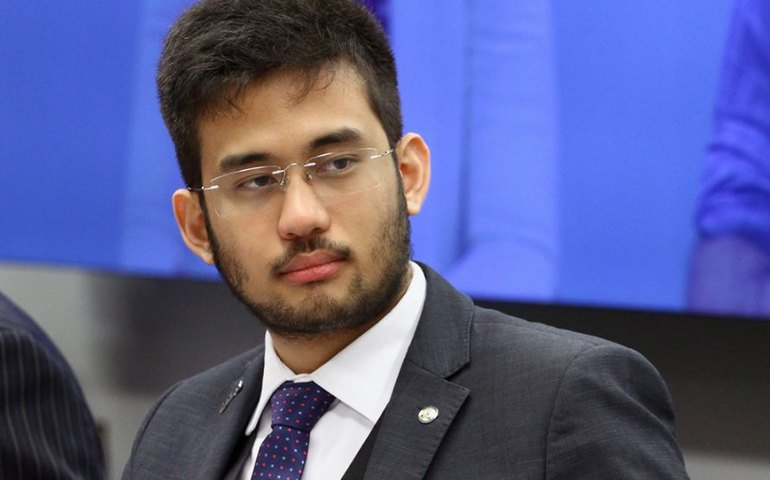 Kataguiri pede ao STF prazo para Lira analisar mais de 100 pedidos de impeachment