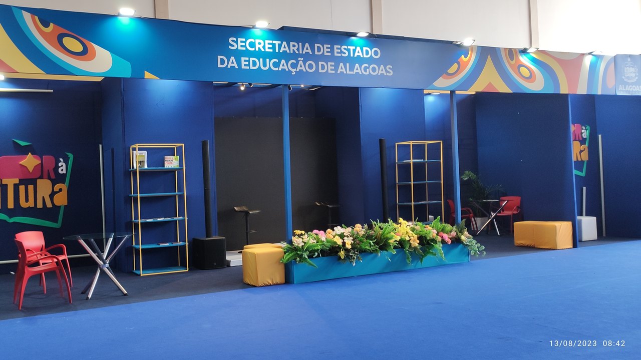 SEDUC-AL leva estande inclusivo, diversificado, democrático e inovador na 10ª Bienal Internacional do Livro de Alagoas