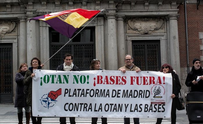 'Não nos deixem ser arrastados para a guerra': protestos contra escalada bélica começam na Espanha