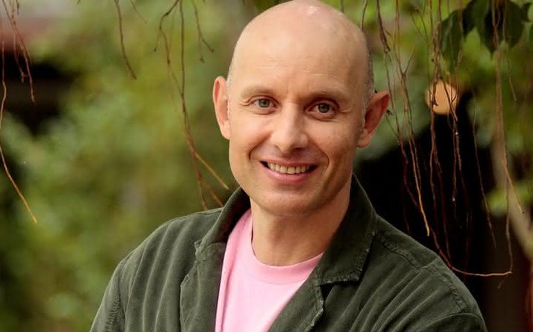 Falta de ar, palpitação e incômodo no pescoço: principais sintomas do infarto relatados por Tande