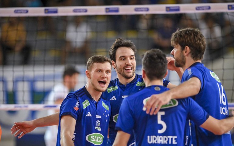 Com pódio 100% mineiro, Cruzeiro conquista sul-americano de vôlei