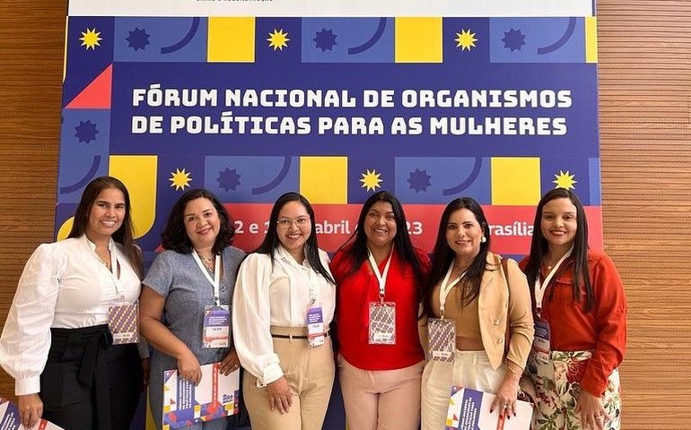 Secretaria de Penedo participa do Fórum Nacional de Organismos de Políticas para  Mulheres