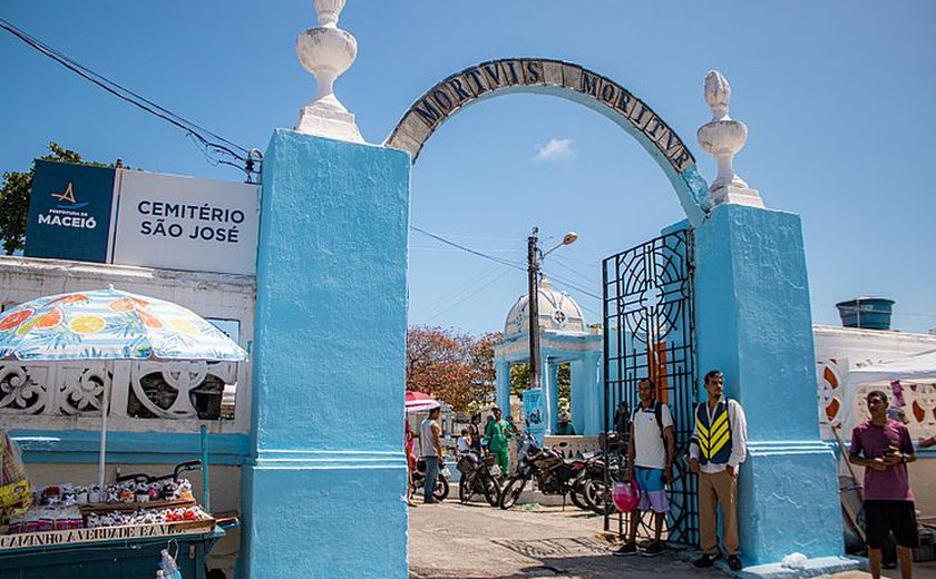 Cemitérios de Maceió terão programação religiosa durante o Dia de Finados