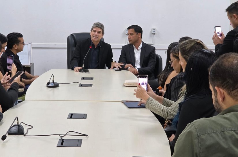 Empresários de Maceió recebem moções de aplausos por contribuição ao setor produtivo