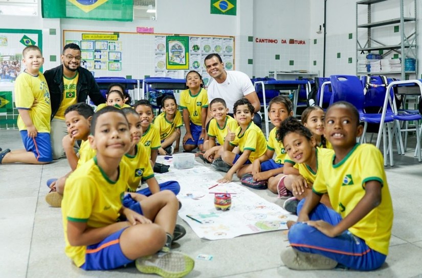 Projeto inspirado na Copa do Mundo promove inclusão, empatia e criatividade em escola municipal