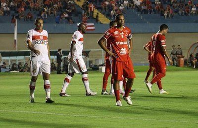 Contra o Vila Nova, CRB tenta superar desfalques e se manter no G4