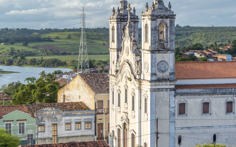 No aniversário de Penedo, prefeitura lança clipe oficial com hino oficial da cidade