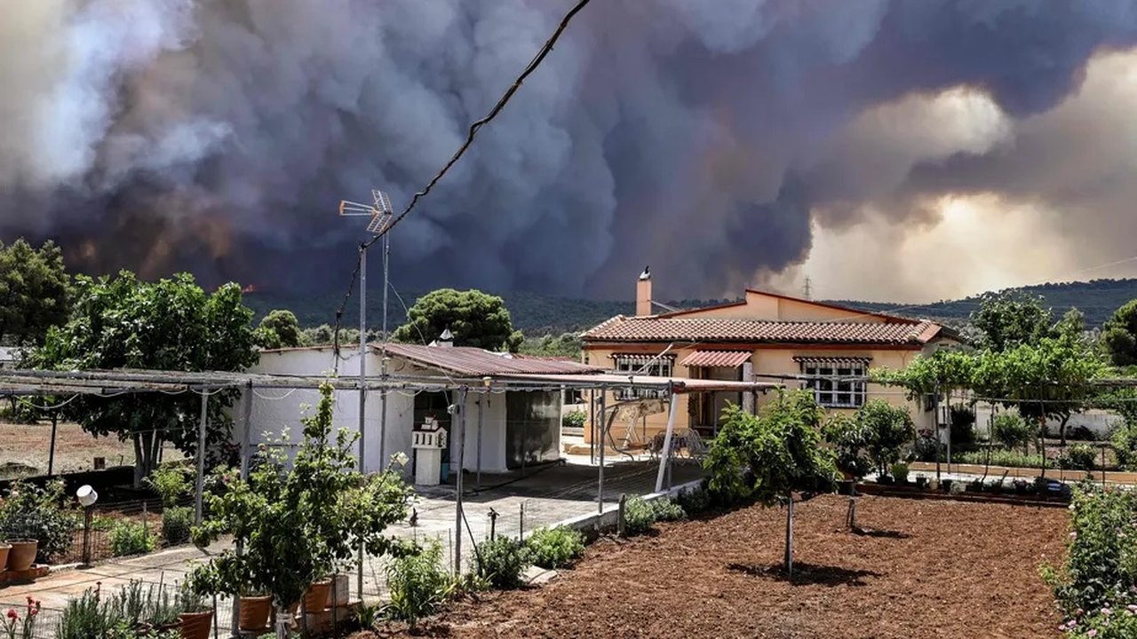 Grécia em alerta para calor intenso, que também avança nos EUA