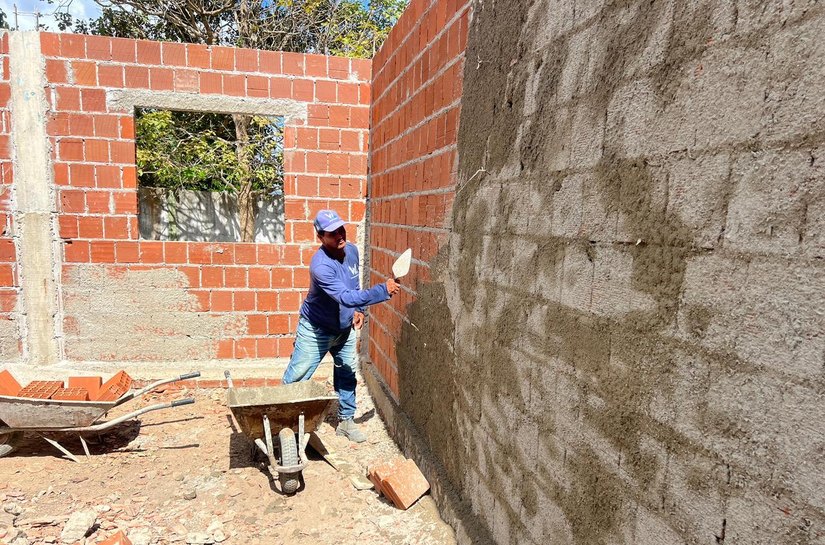 Ampliação: Prefeitura de Branquinha constrói novas salas de aula na escola José Lopes