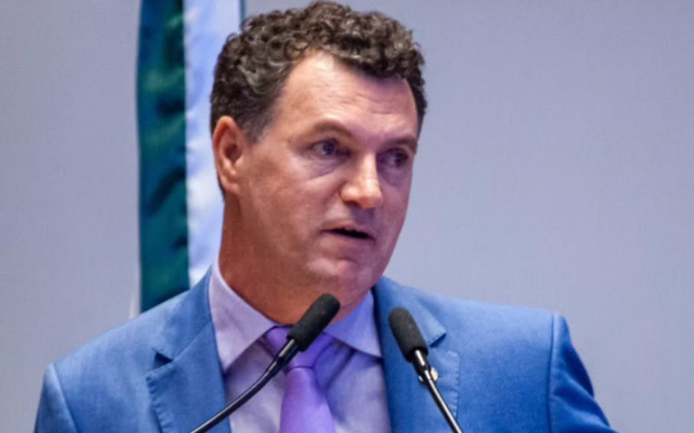 Deputado propõe criação do 'Dia de Combate à Cristofobia' no DF