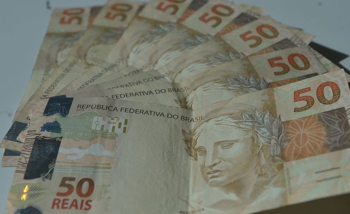 Compromissos financeiros com valor acima de R$ 10 mil impulsionaram pagamentos
