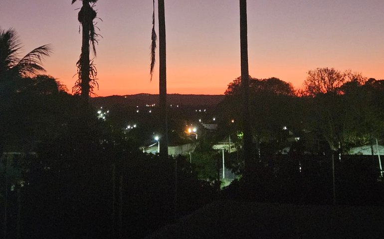 Ao amanhecer minha cidade é uma sinfonia de esperança