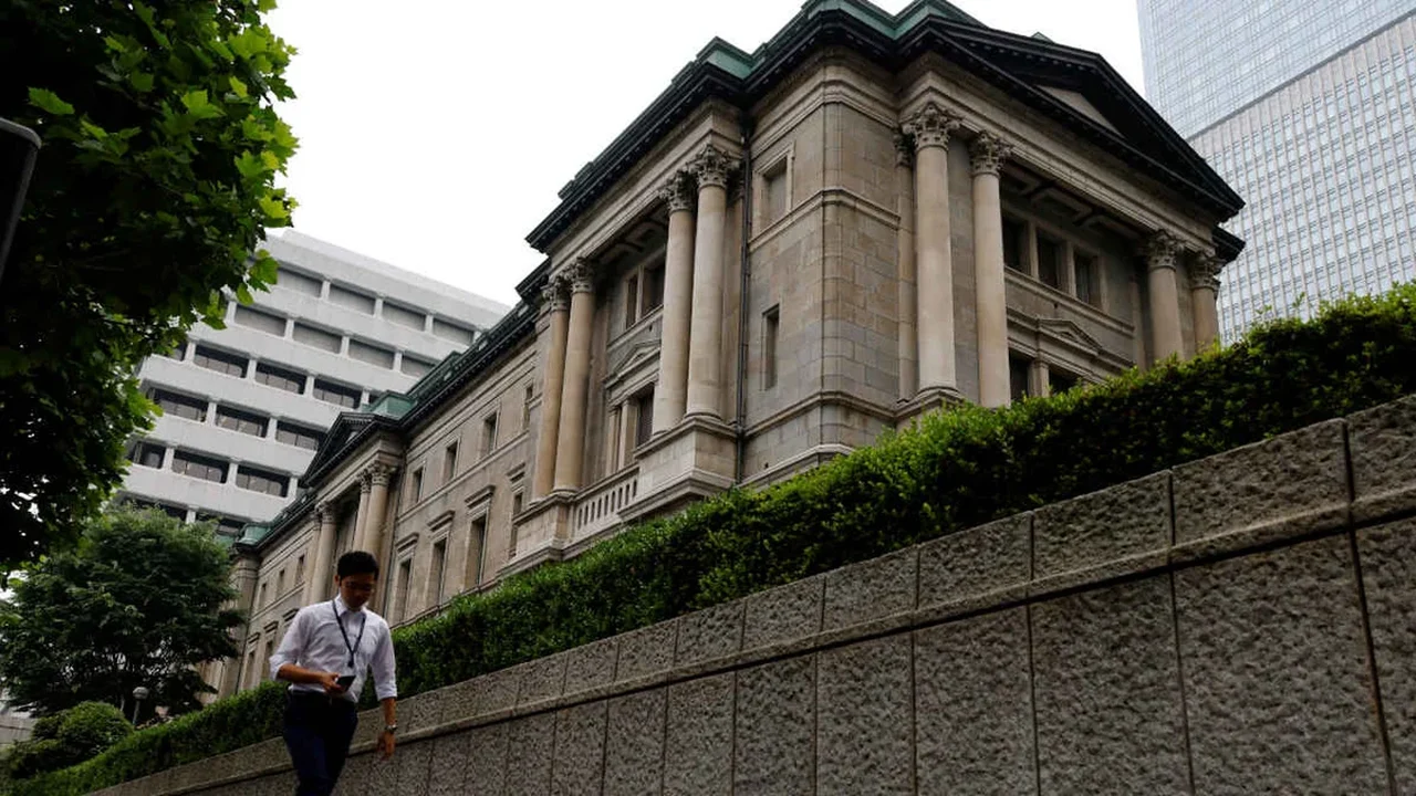 Japão: partido governista perde maioria parlamentar pela 1ª vez desde 2009, projeta emissora