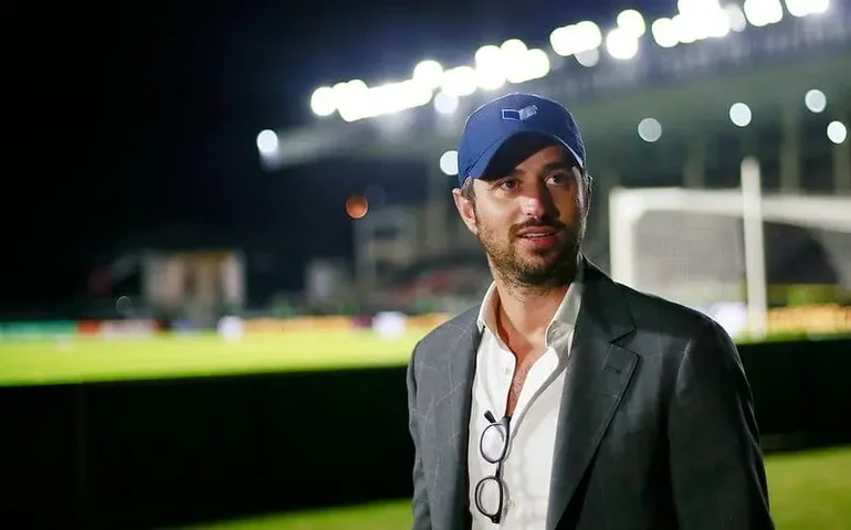 777 Parterns vai colocar Standard de Liège à venda, diz jornalista belga