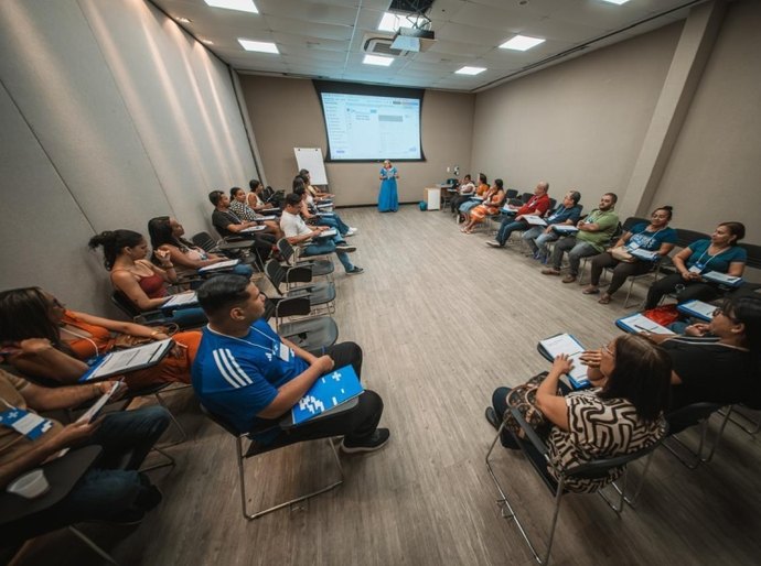 Secretaria de Abastecimento promove capacitação para permissionários do Mercado da Produção de Maceió