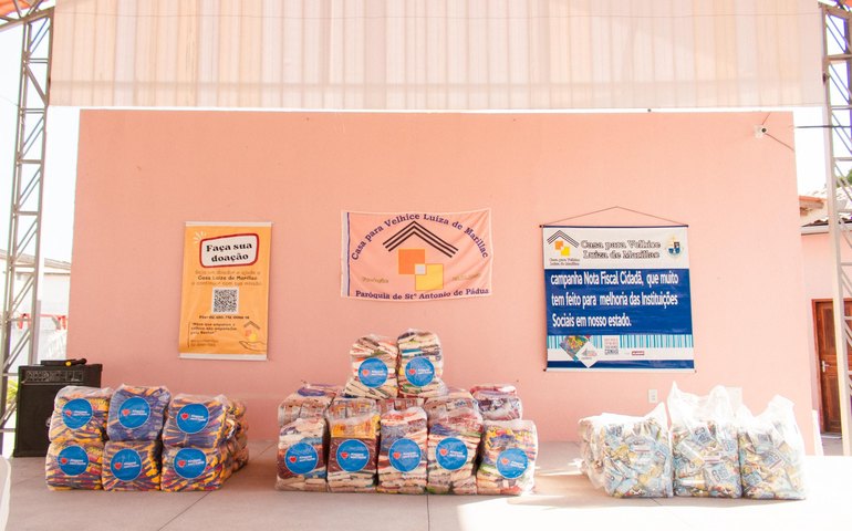 Idosas da Casa Luiza de Marillac são beneficiadas com doação do programa Alagoas Sem Fome