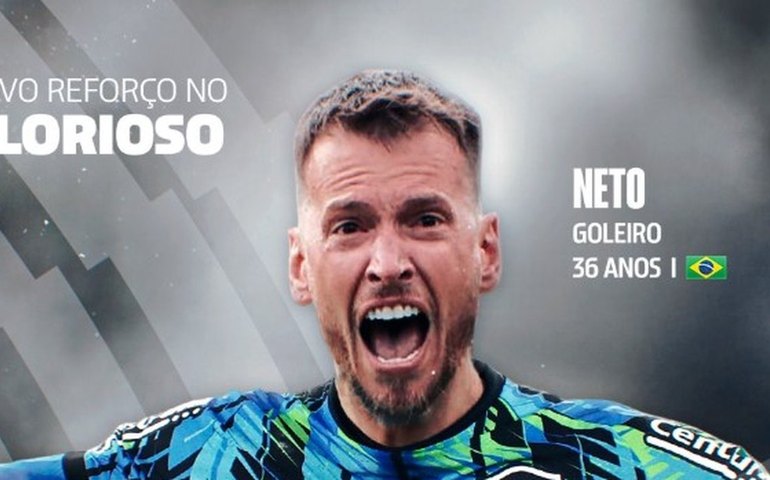 Neto é apresentado e promete elevar nível da disputa no gol: 'Venho porque é o Botafogo'
