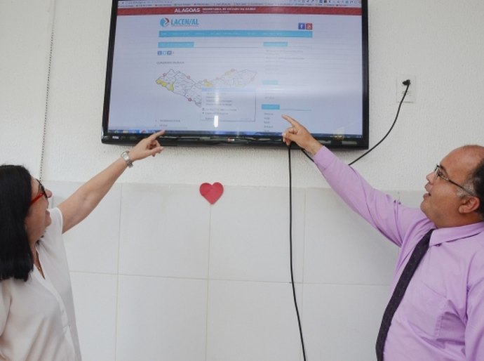 Sesau lança novo site do Laboratório Central de Alagoas