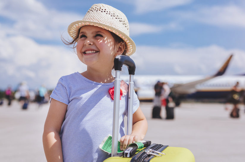 Vai viajar com crianças ou adolescentes? Fique atento à documentação