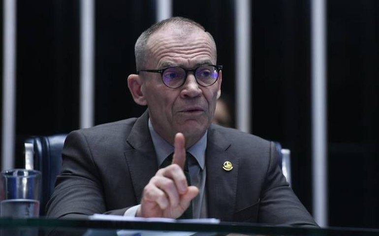 Contarato quer oferecer curso de direitos humanos a agentes de segurança