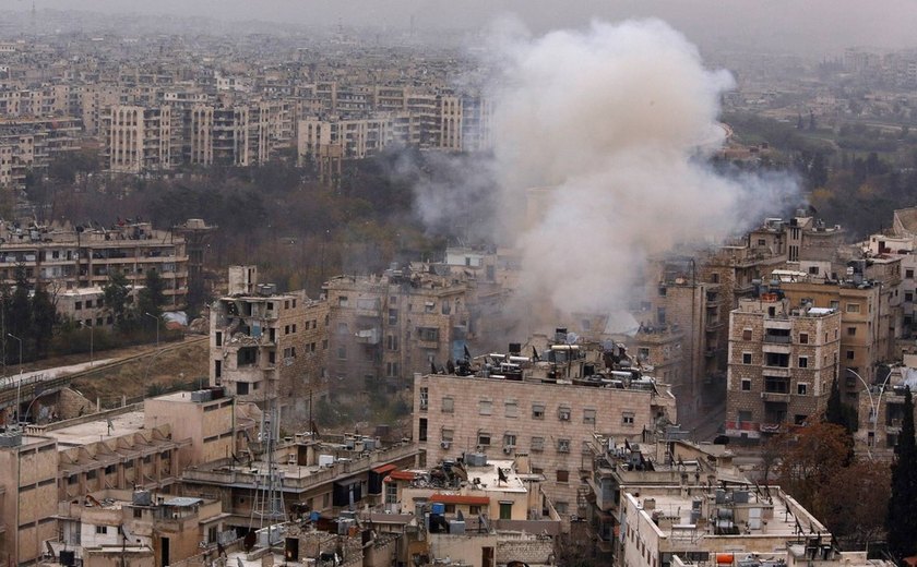 Evacuação de Aleppo é suspensa até nova ordem