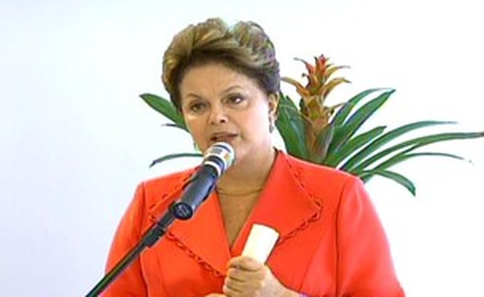 Dilma volta a vetar uso de recursos do FGTS em obras da Copa de 2014