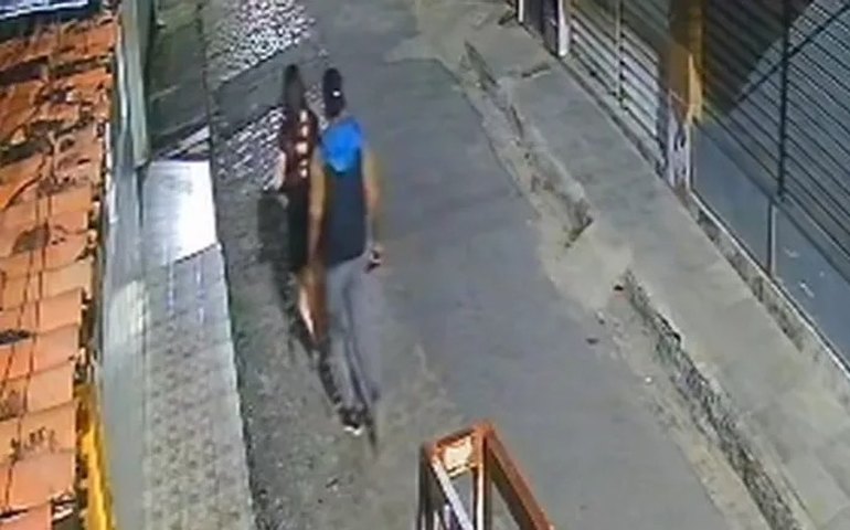 Jovem de 18 anos é morta a facadas no Jacintinho; ex-companheiro é preso suspeito do crime