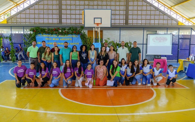 Arapiraca realiza etapa nas escolas da VI Conferência Infantojuvenil pelo Meio Ambiente.